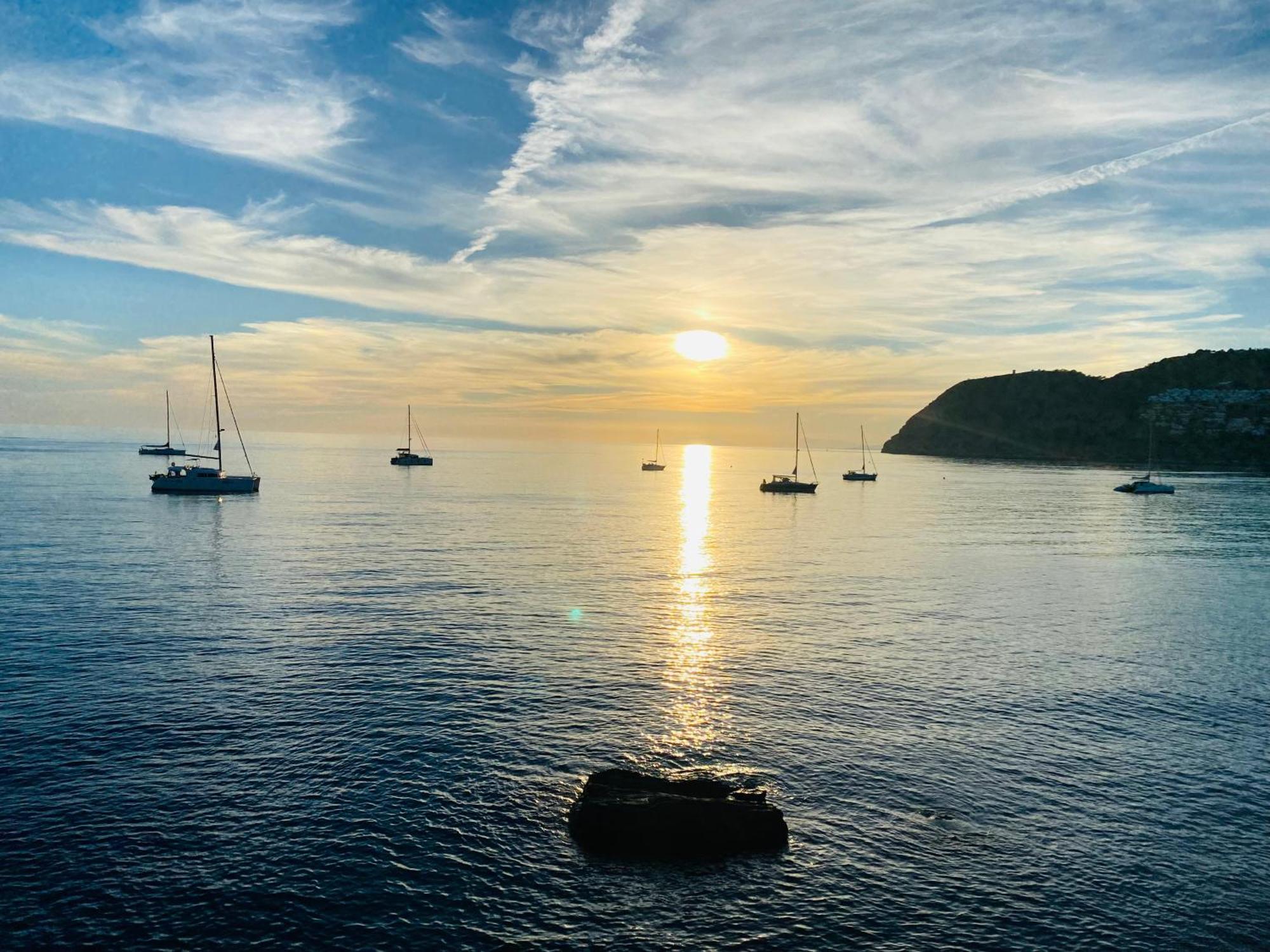 Jardines De Adnania En Marina Del Este Con Vistas Al Mar Ла-Эррадура Экстерьер фото